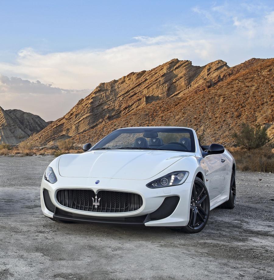  Maserati GranCabrio MC 2012 года  (фото 10 из 12)